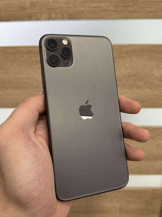 iPhone 11 Pro Max 64gb гарний