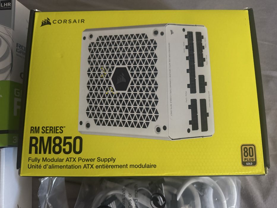 NVIDIA GEFORCE GTX 3080 OC White Edition / Corsair RM850W