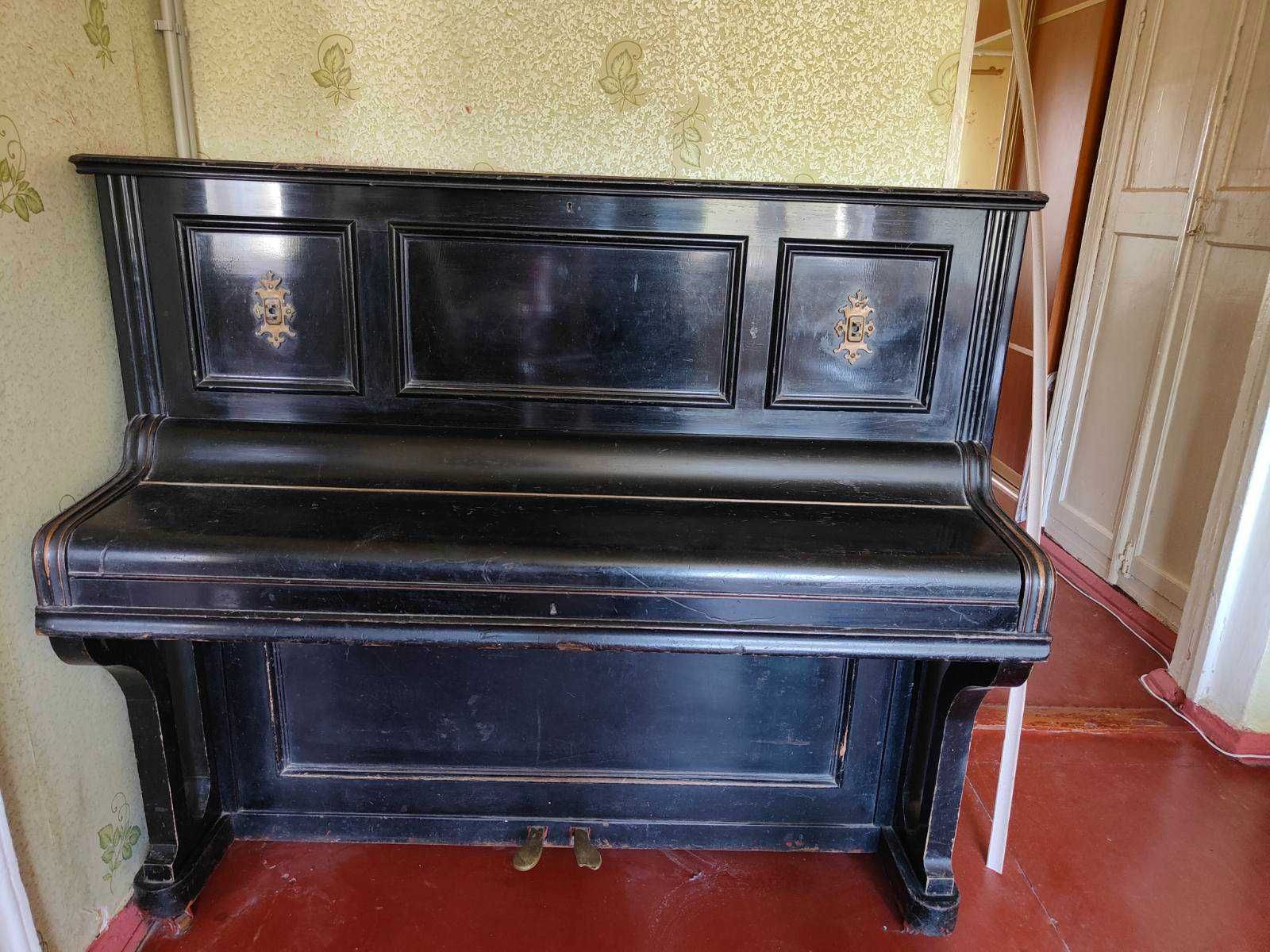 Продам пианино Quandt