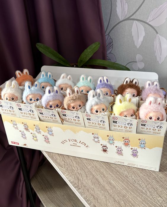 Малята Labubu Pin for love Оригінал Pop Mart лабубу