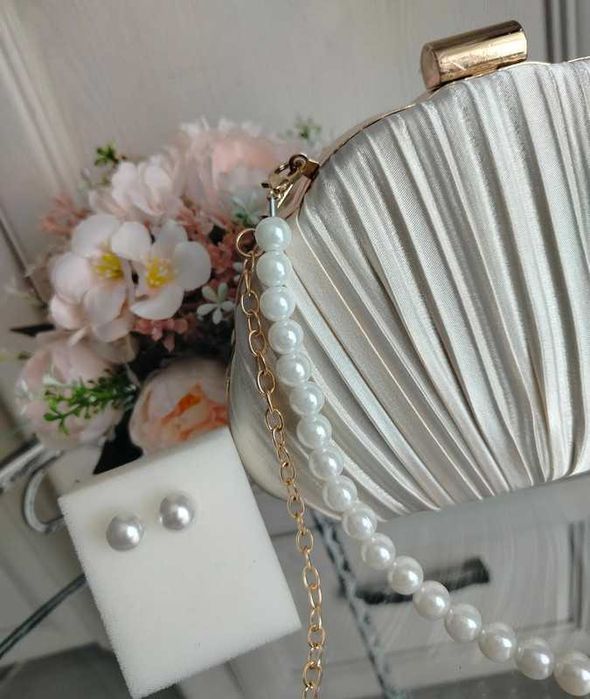 torebka wieczorowa kopertówka coquette vintage retro perły ślub wesele