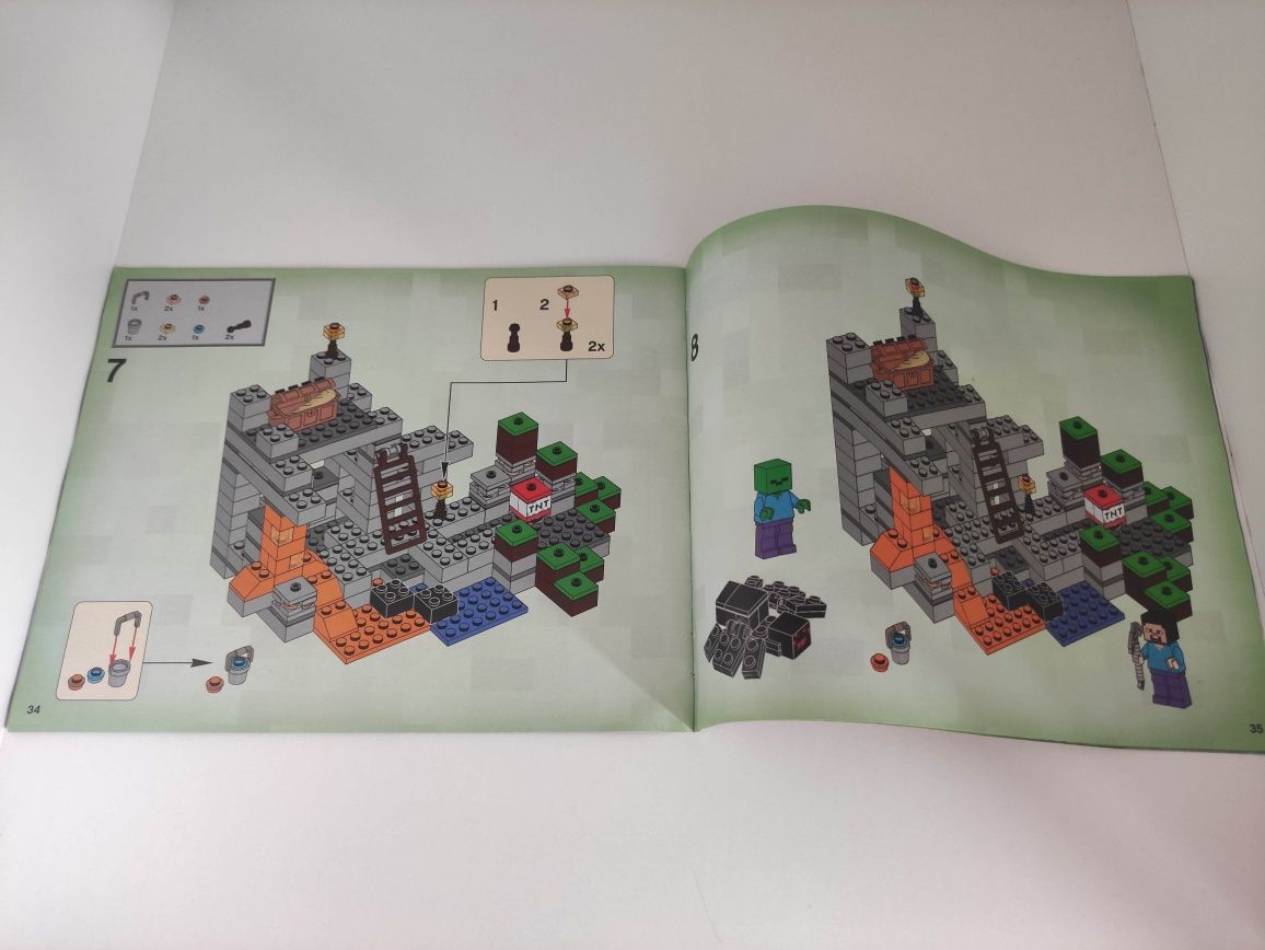 Lego Minecraft 21113, Лего Майнкрафт "Печера".  Оригінал