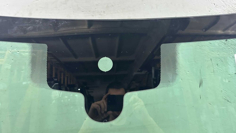 Infiniti QX50 (2017-) вітрове скло