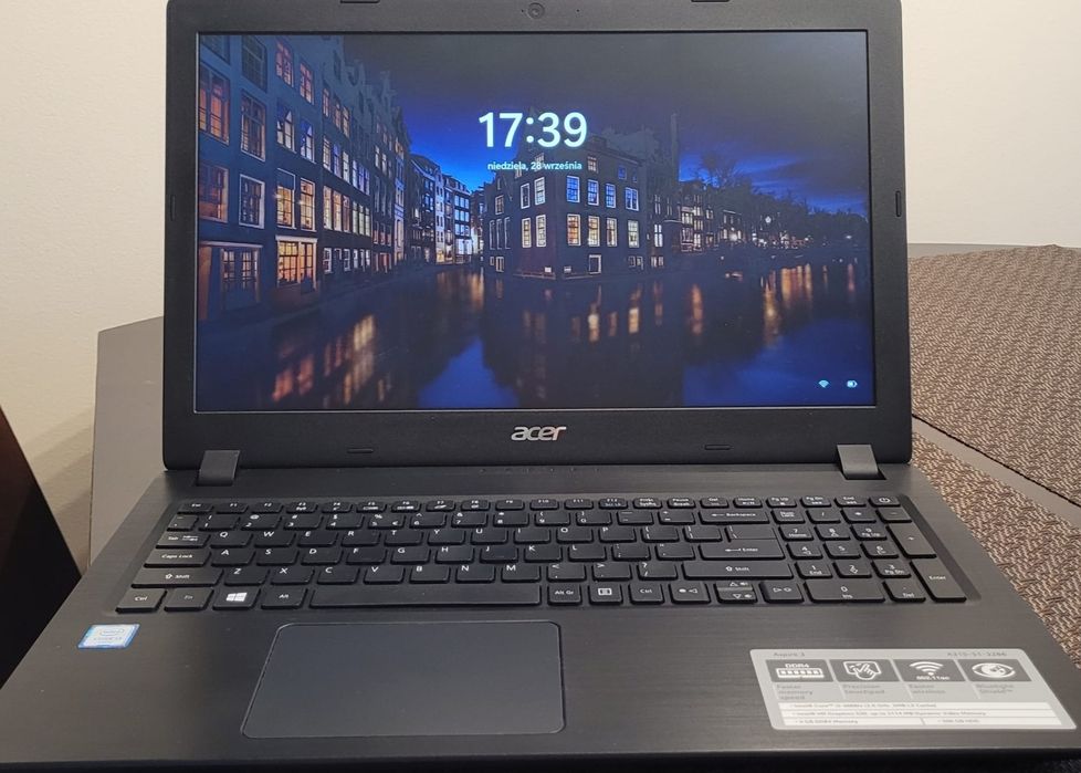 Laptop Acer Aspire A315