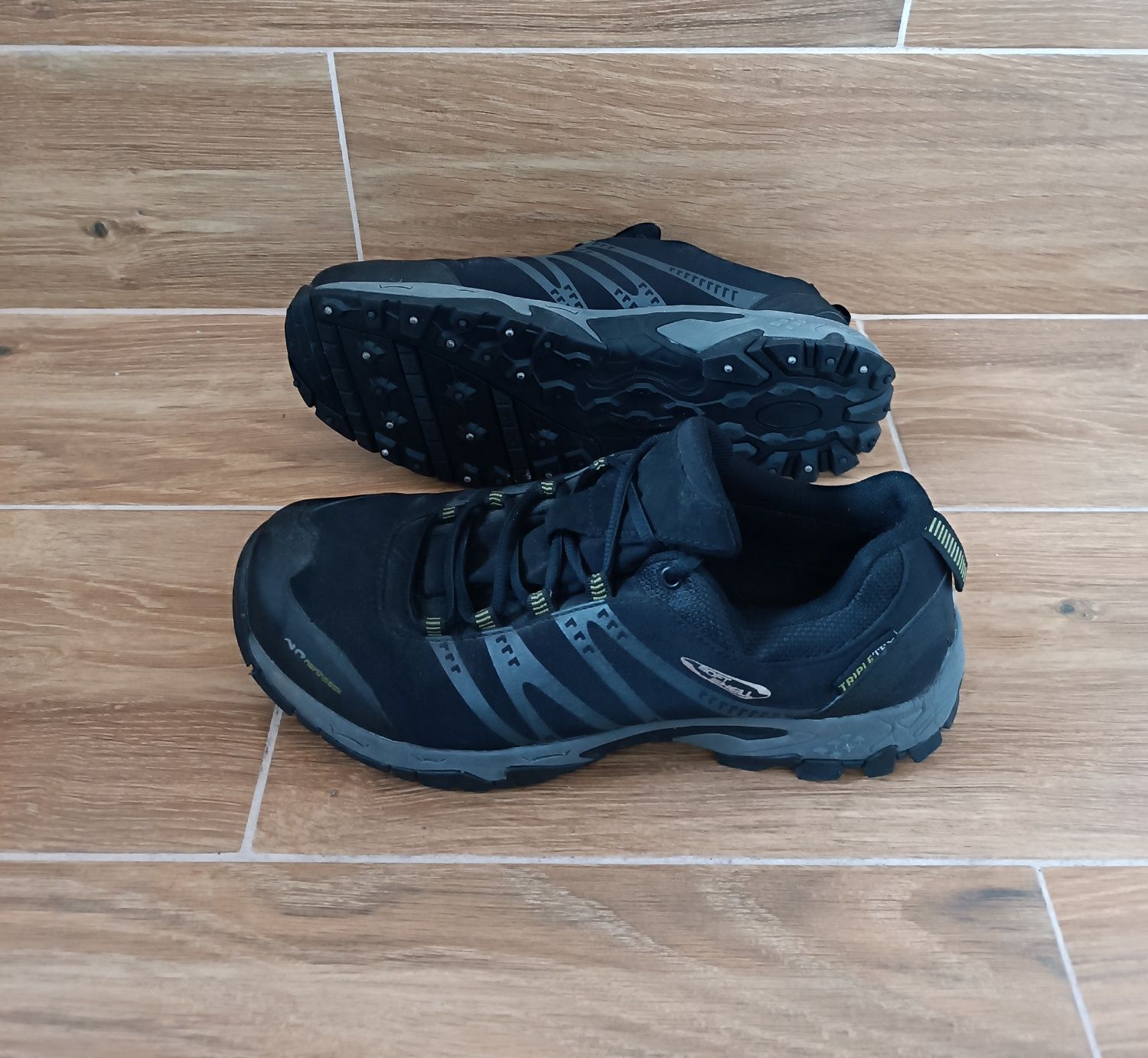 Buty Northpeak z kolcami Triple-Tex Wodoodporne Funkcjonalne r.45