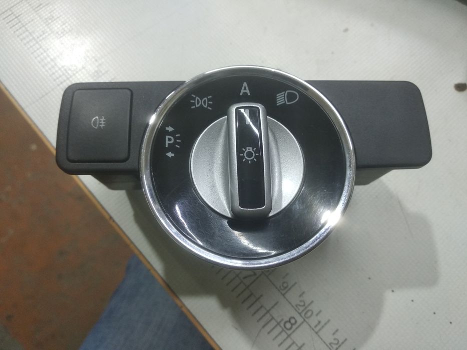 Блок управления светом на Мерседес