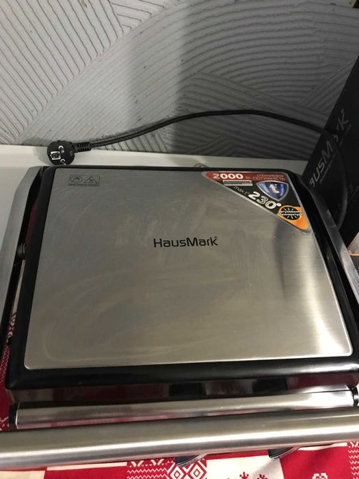 Гриль-барбекю HausMark HCG-2010RT