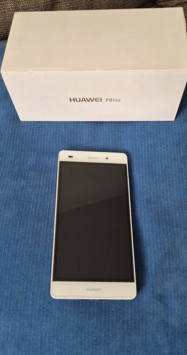 Huawei P8lite Dual sim- szkiełko ochronne.jak nowy