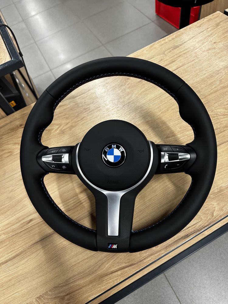 Руль бмв ф30 ф33 ф15 ф25 M bmw f30 f32 f15 f25 лепестки М кермо