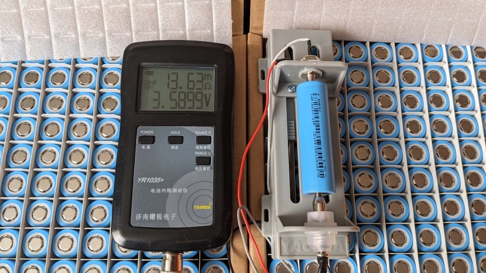 Новий високотоковий акумулятор DMEGC 18650 25P — клас А, 2500mAh, 20A