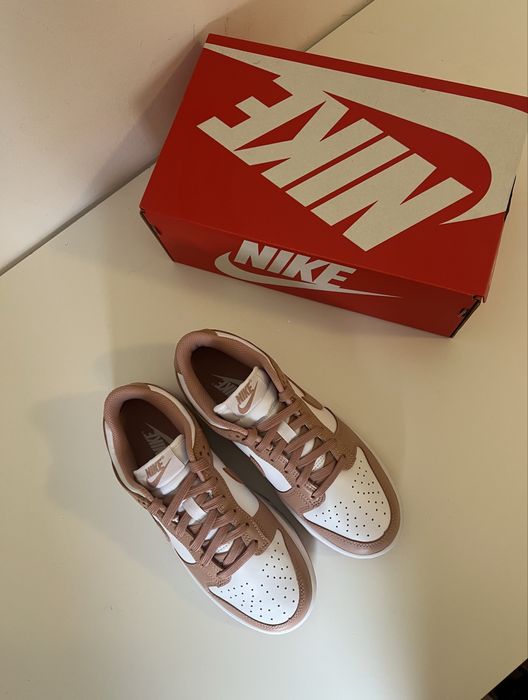 Nike Dunk Low Rose Whisper