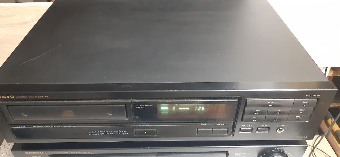 Amplituner i odtwarzacz cd  Onkyo