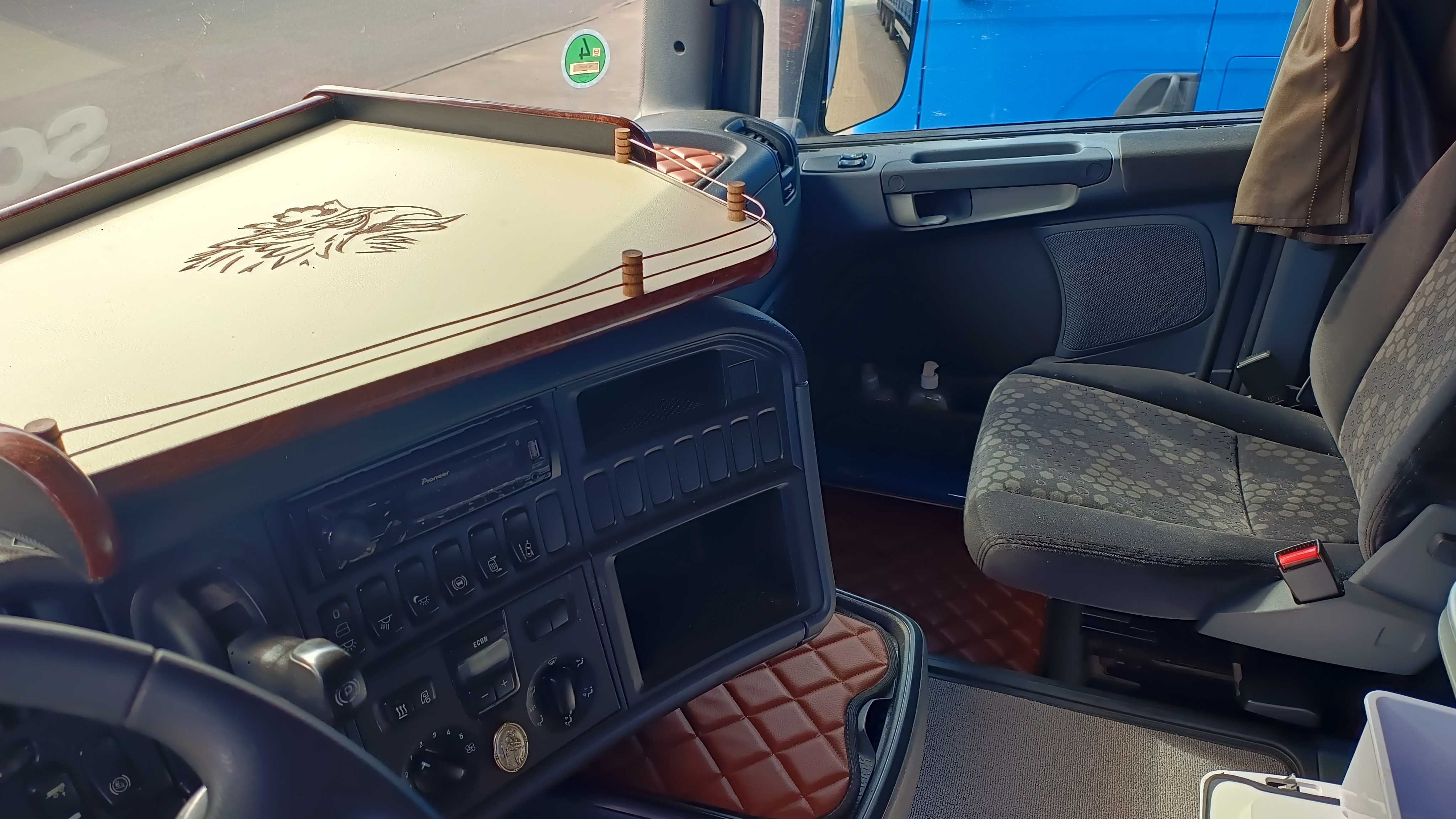 Scania R450; 2017