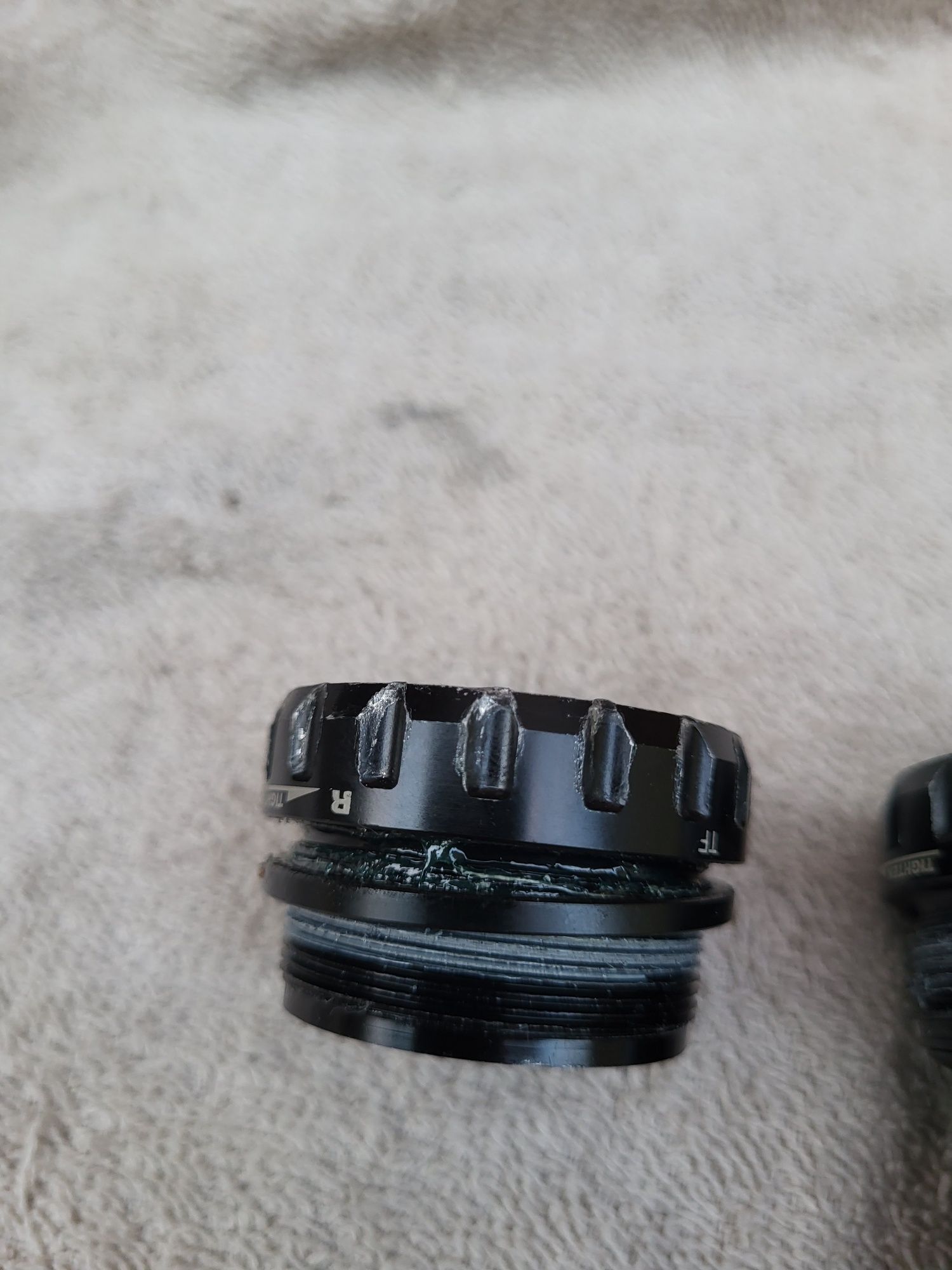 Suport Shimano BB-MT801 przebieg 2km