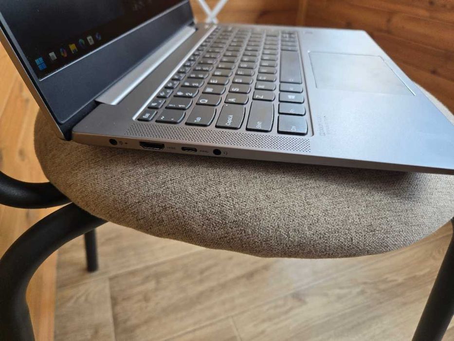Ноутбук Lenovo Ideapad S540-14API 8Gb OЗП 256Gb SSD Ryzen 3500U