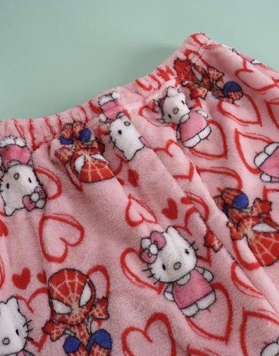 Піжамні штани з hallo kitty у багатьох кольорах