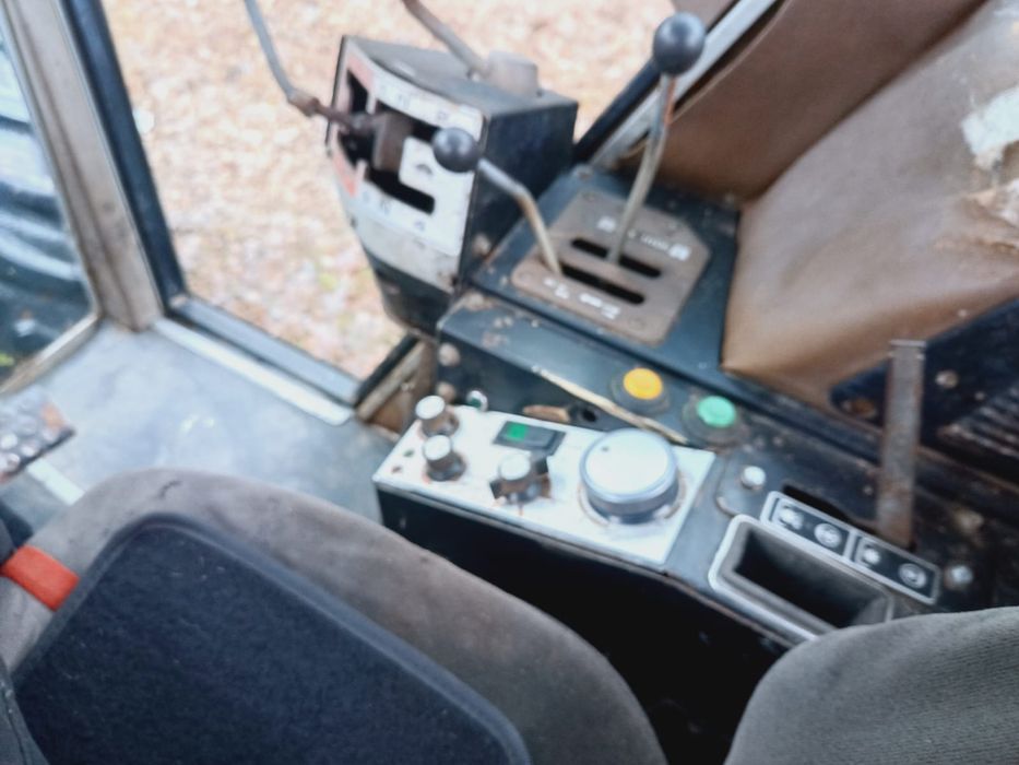 Massey Ferguson 2725 . 150KM