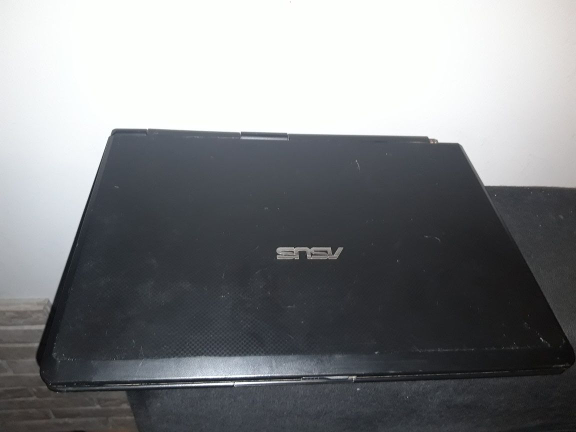 Laptop Asus X58L