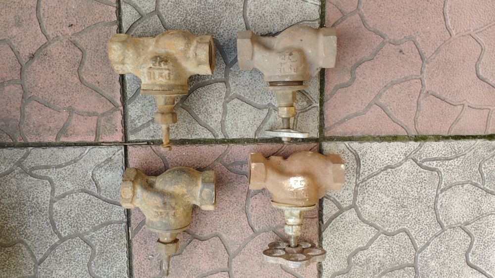 Краны водопроводные 40,32 и др.