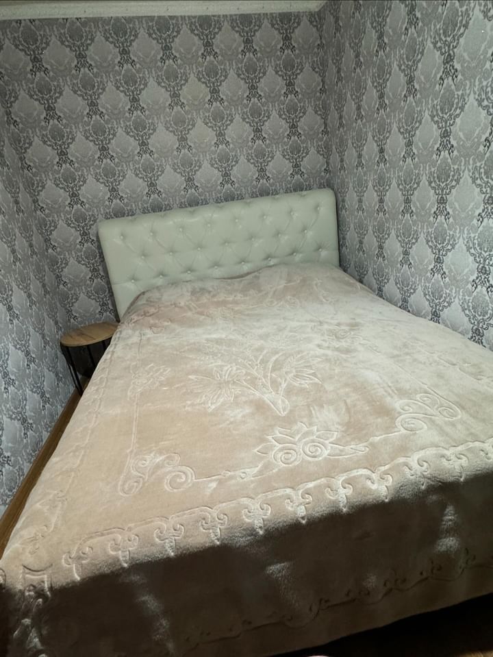 Кровать в идеальном состояние