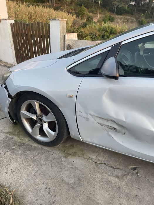 Opel Astra 2.0 GTC