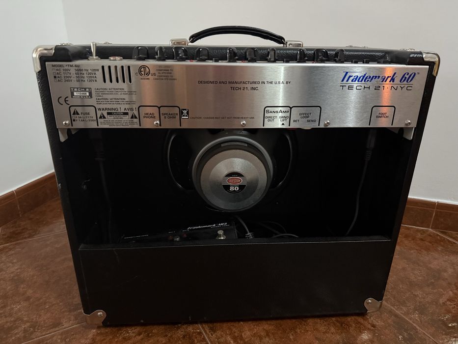 Amplificador de Guitarra Elétrica