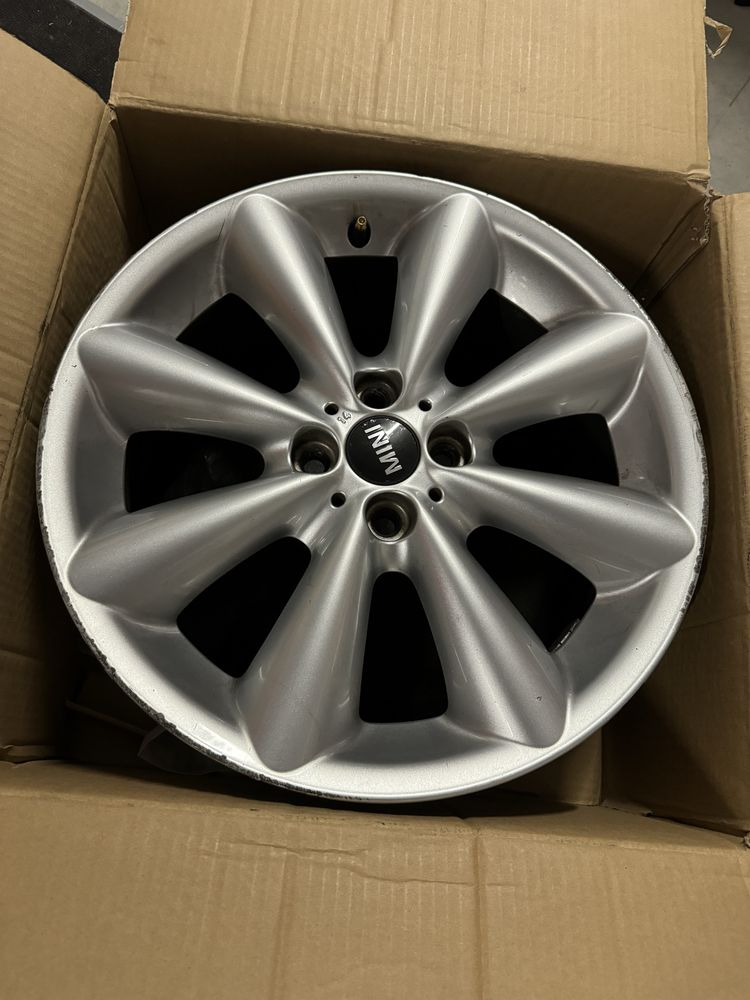 Jantes originais Mini Conical Spoke 17 4x100