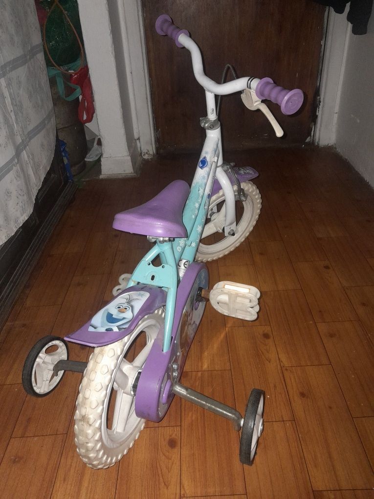 Bicicleta de criança, menina