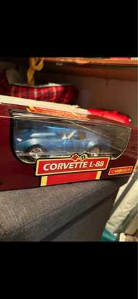 Miniatura 1/18 Chevrolet Corvette L.88 blue indigo Carousel