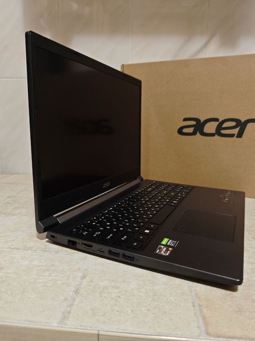 Ноутбук Acer Aspire 7 A715-42G-R8BL