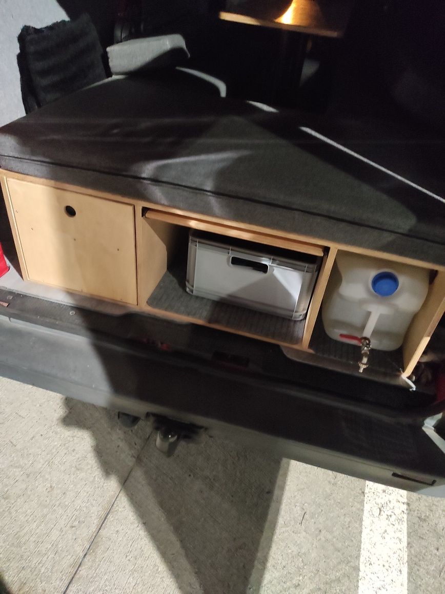 Camper box łóżko do busa VW T4 t5 opel Vivaro