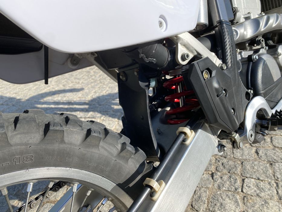 Suzuki DRZ 400 E