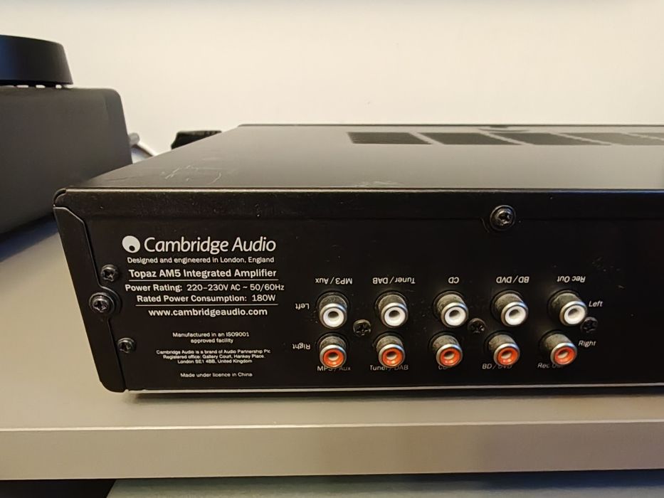 Wzmacniacz Cambridge Audio Topaz AM5