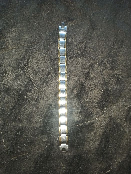 Магнитный браслет