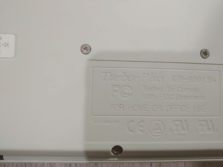 Винтажная ретро клавиатура Turbo - Plus  KB 8001 R+