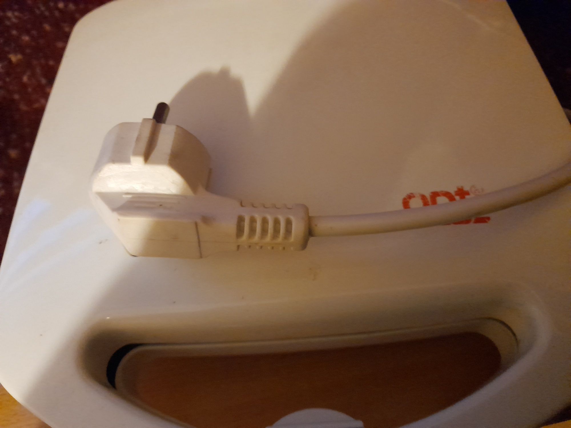 Oddam gratis sprawny toster