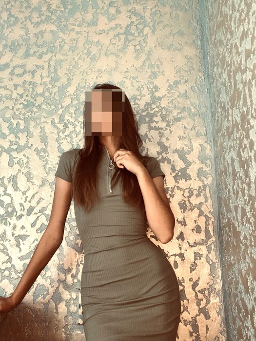 Обтягуюче плаття