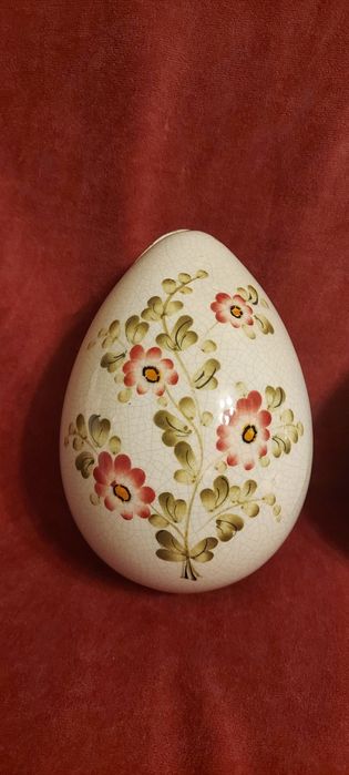 Jajo  - Szkatułka  - Porcelana