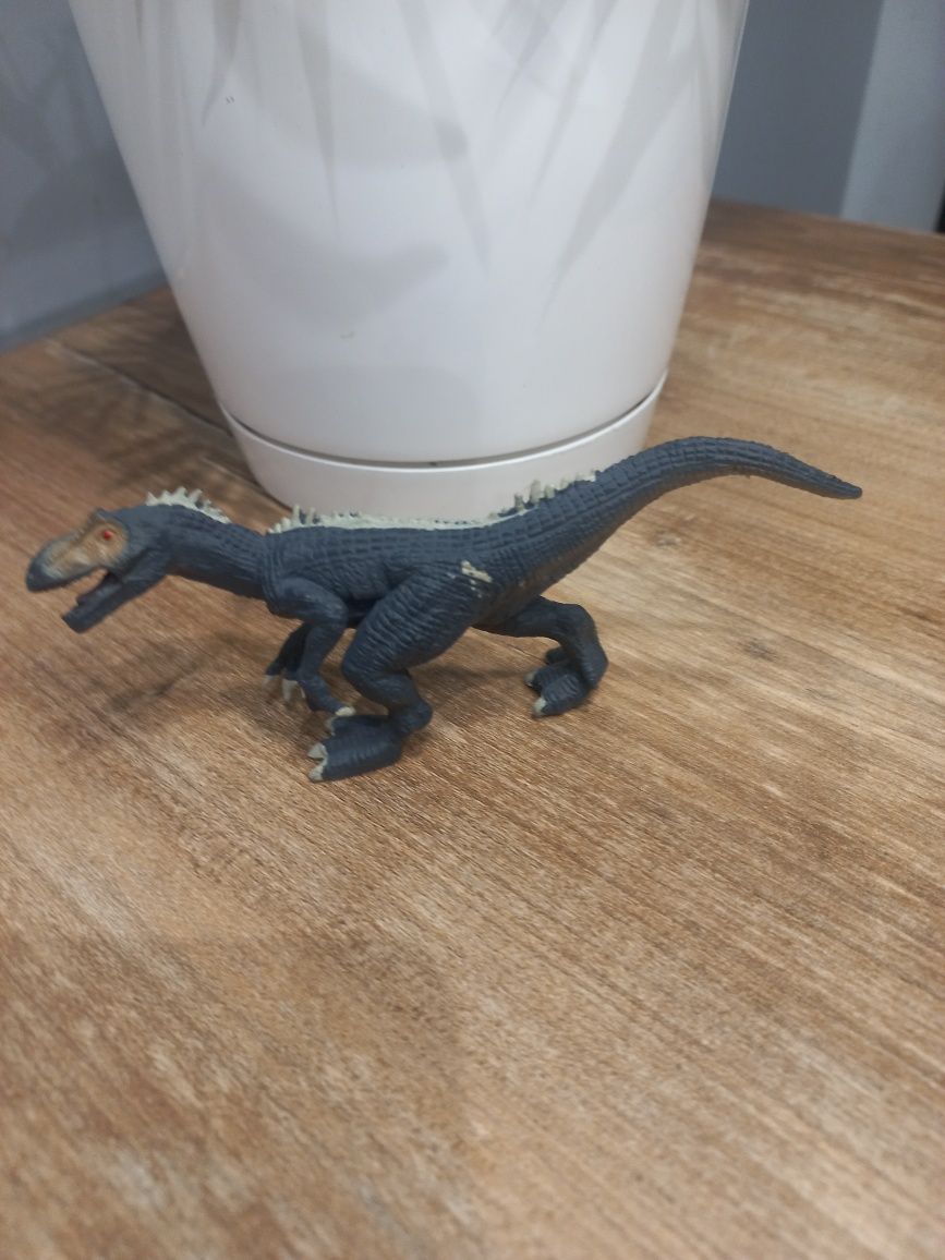 Figurka dinozaur 12x 5 cm