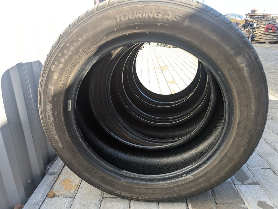 Шини Резина 215/55 R17 24 рік всесезон