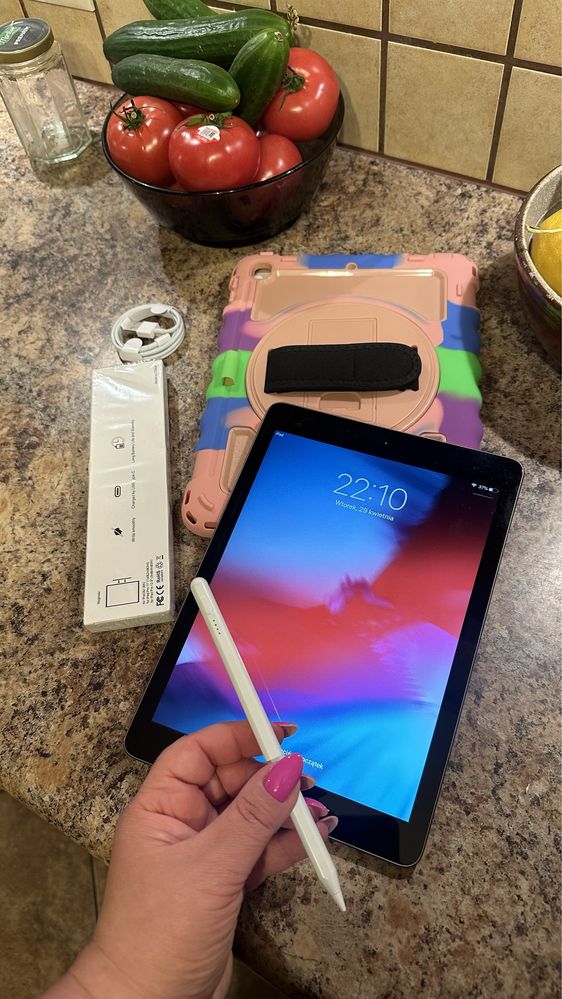 Tablet iPad Apple Retina - super stan