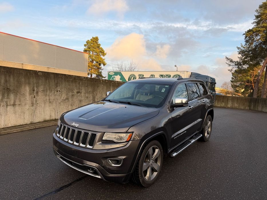 Jeep Grand Cherokee Overland