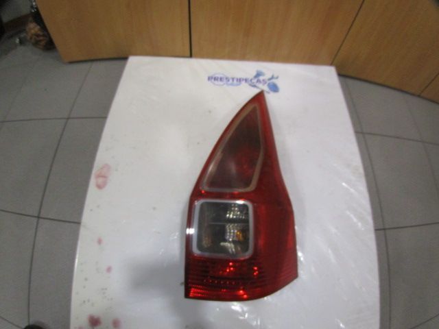 Farol Tras Stop3206 RENAULT MEGANE 2 2007 1.5DCI 106CV 5P CASTANHO DRT ORIGINAL
