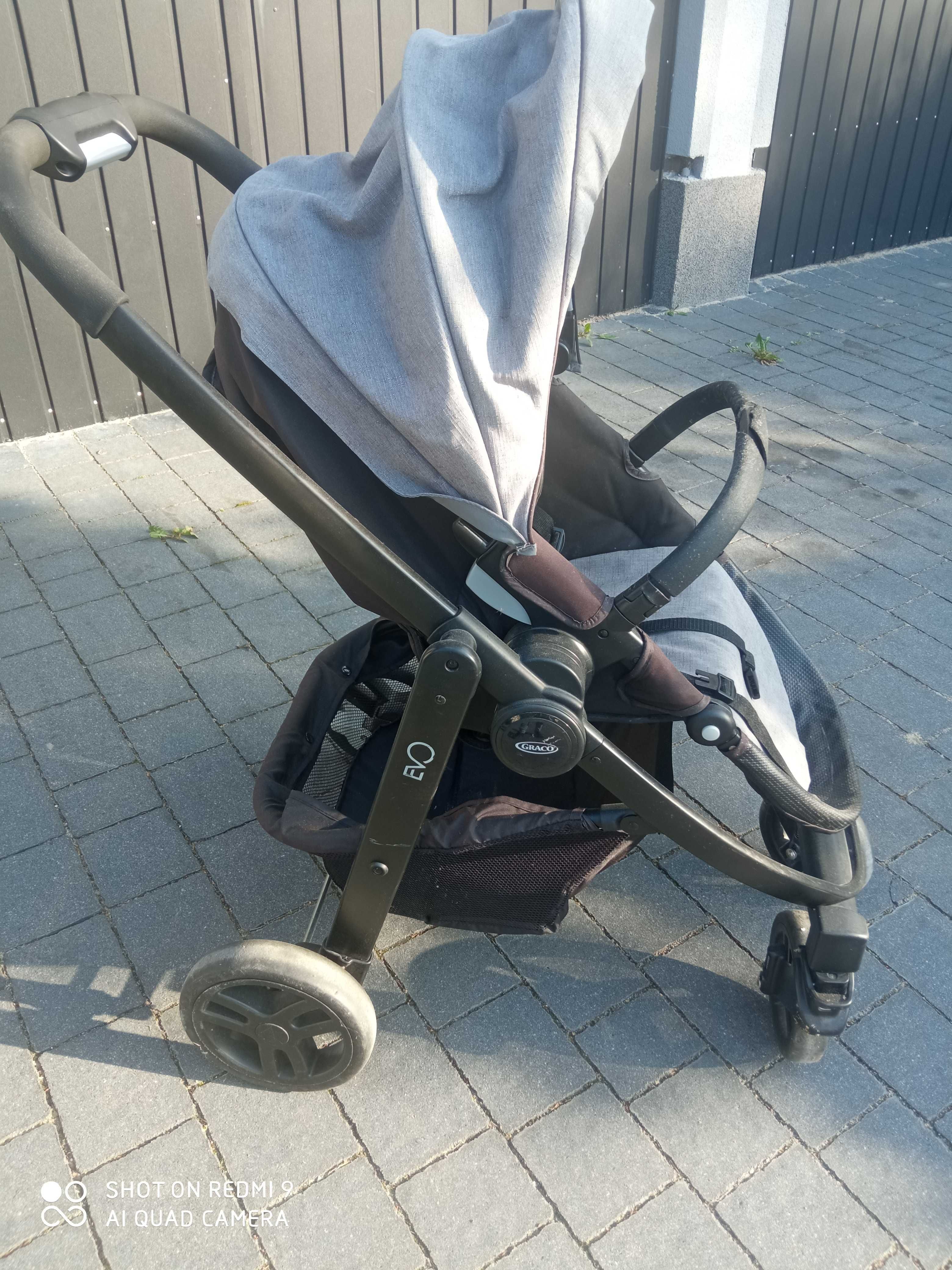 Wózek dziecięcy spacerowy Graco Evo