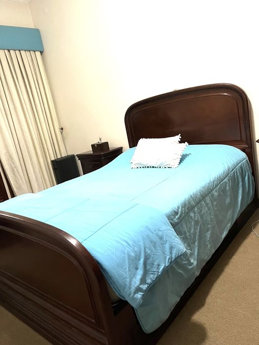 Quarto completo madeira natural