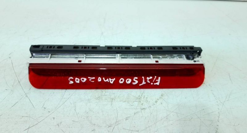 Farolim 3º Stop / Central Fiat 500 (312_)