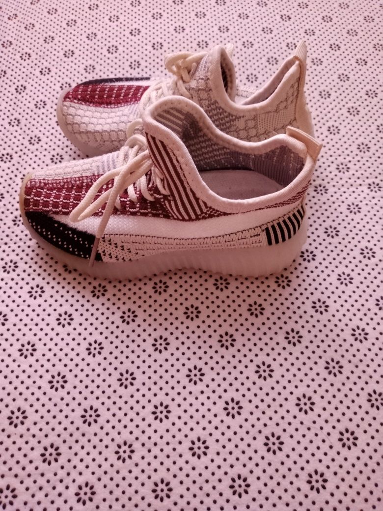 Обувь для малыша в идеальном состоянии