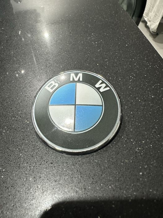 Simbolo traseiro BMW 320 de 2006