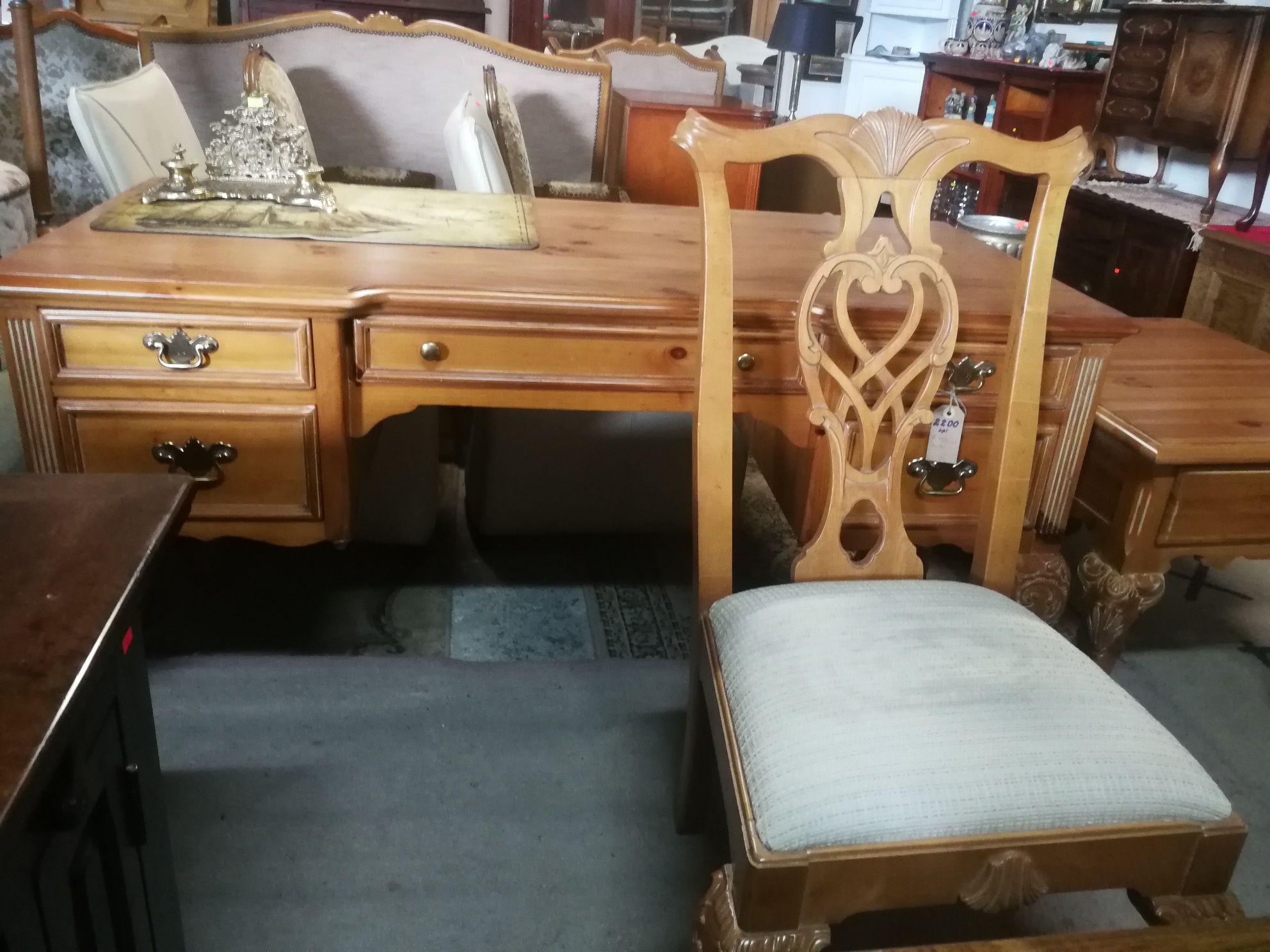 Stylowe drewniane biurko +krzesło