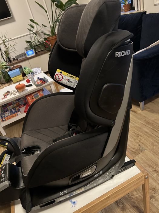 FOTELIK. Recaro ZERO.1 Elite Carbon Black fotelik samochodowy